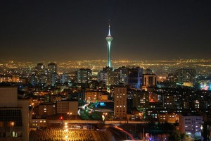 800px-Tehranwnight34w